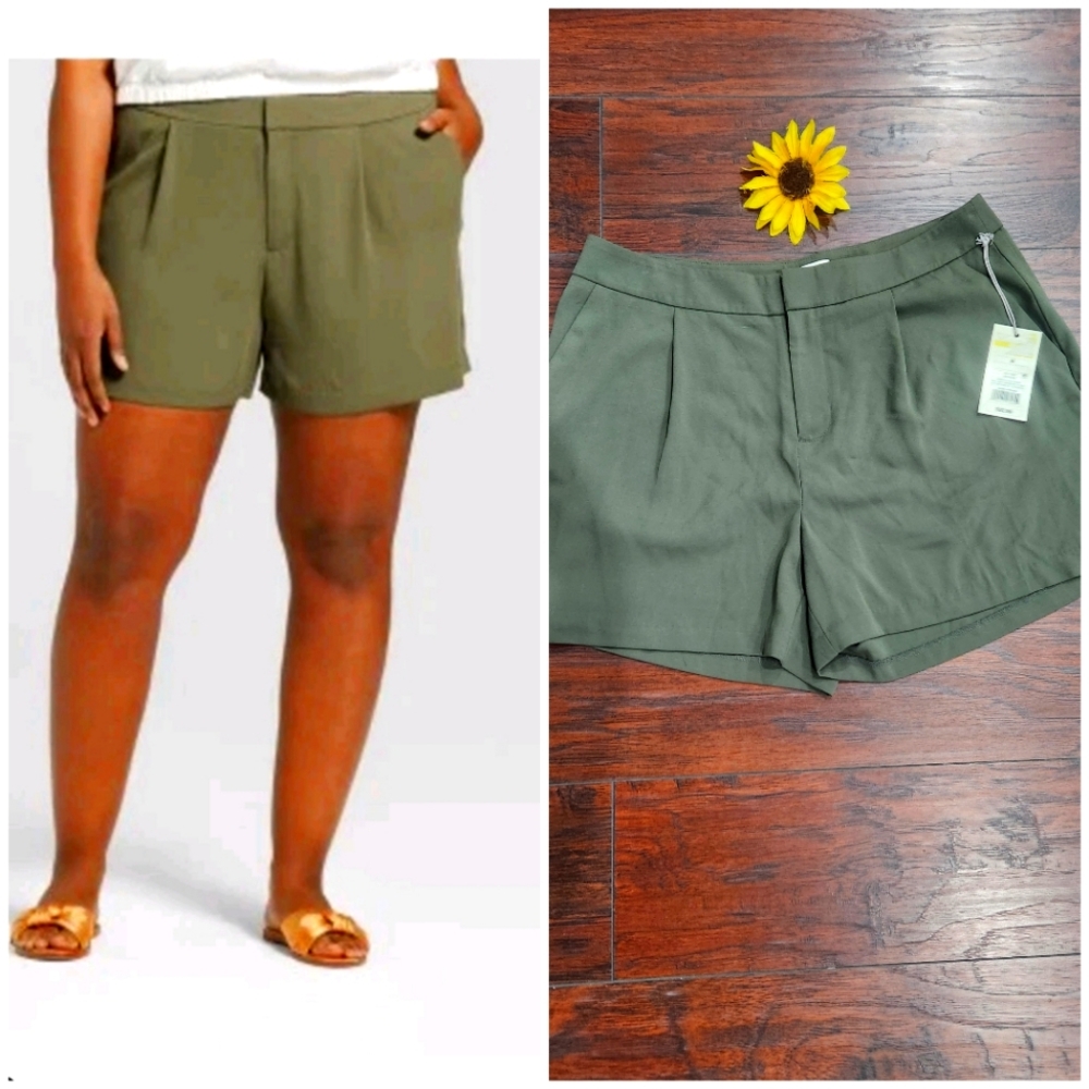 A New Day Pleated Trouser Shorts Olive Green NWT